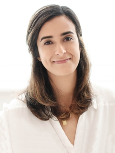 headshot of Lena Andrews